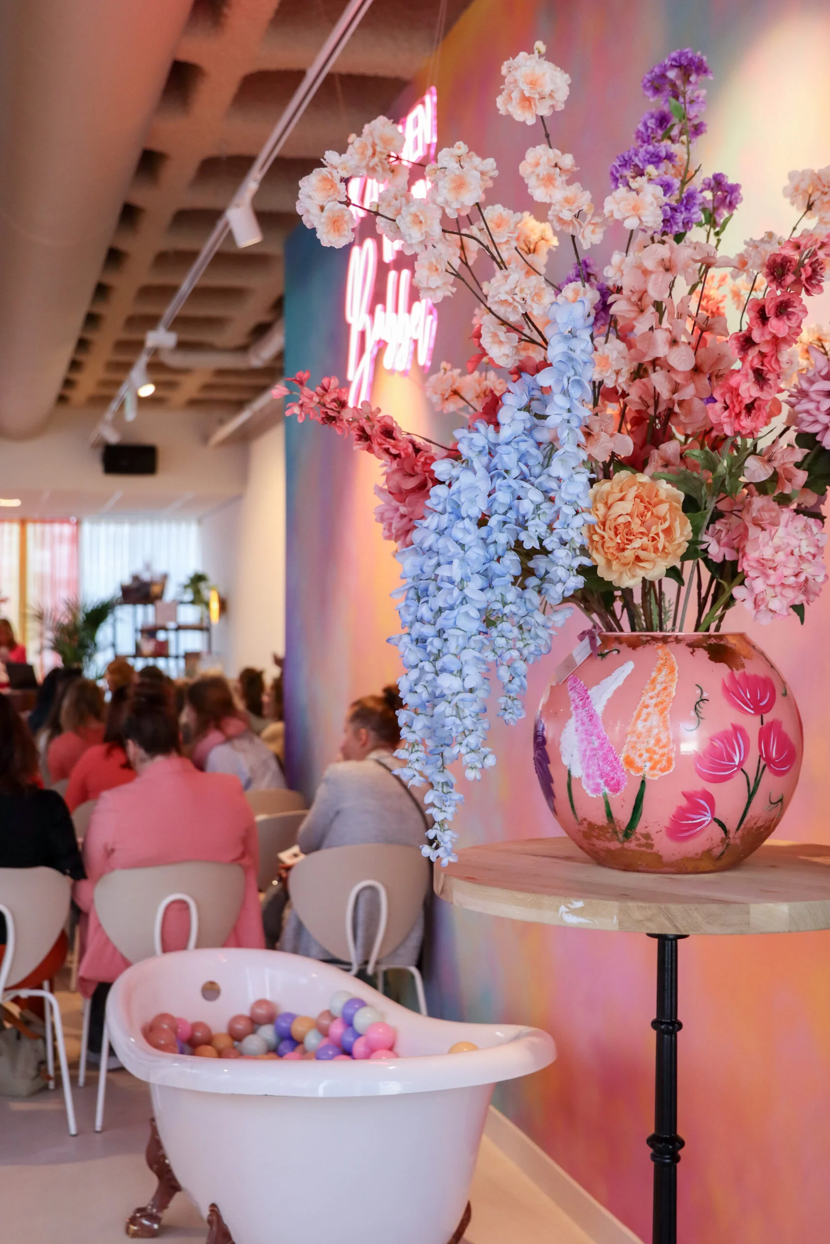 Tailoring in Sustainable Flowers