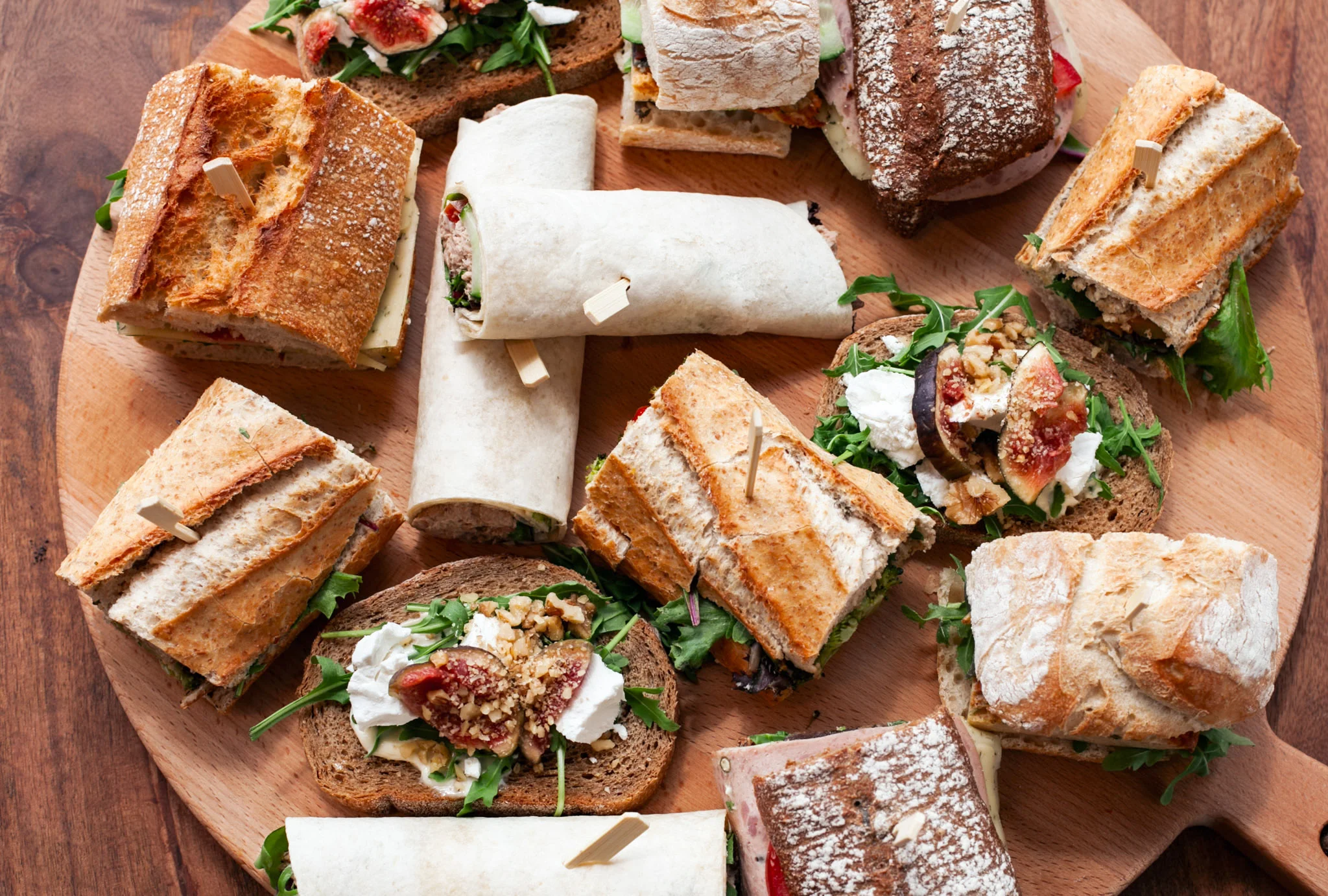 Deluxe Sandwich Lunch